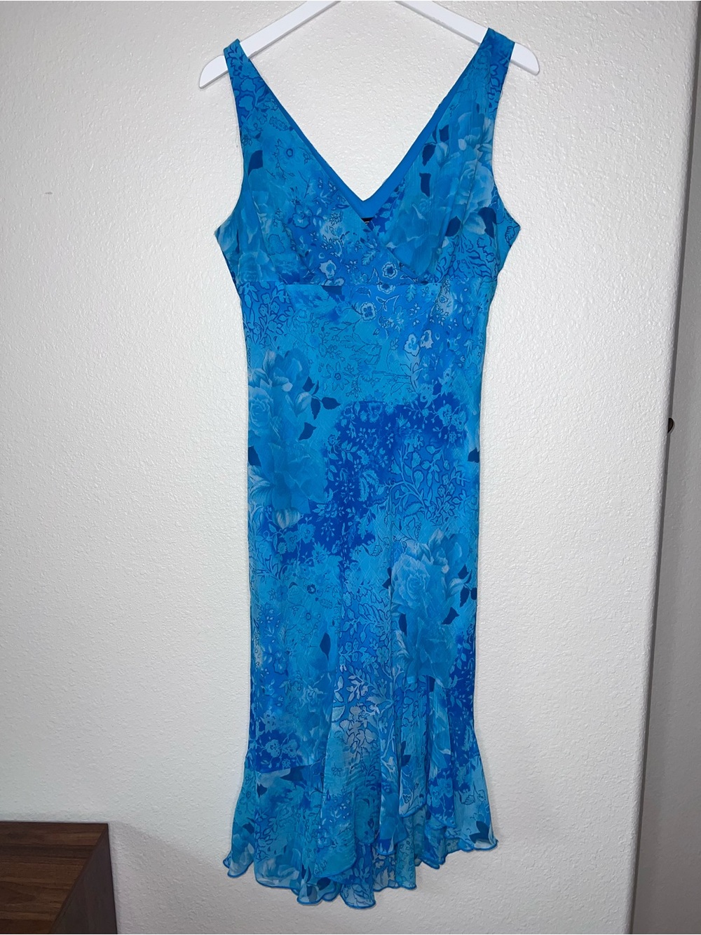 City Triangles Blue Floral V-Neck Women's Dress Flutter Hem Large Y2K